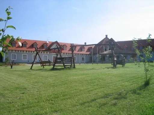 Bed & Breakfast Lobarat Panzio