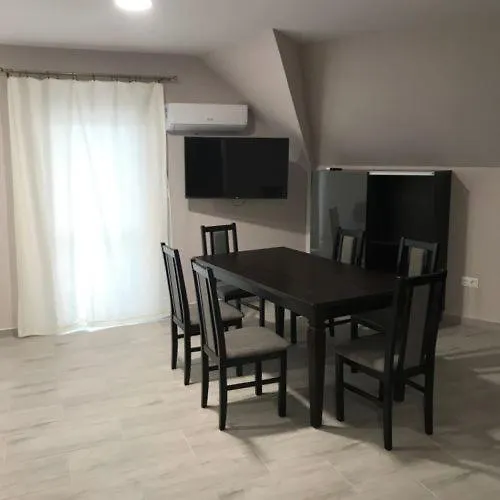 Bed & Breakfast Lobarat Panzio Cserszegtomaj