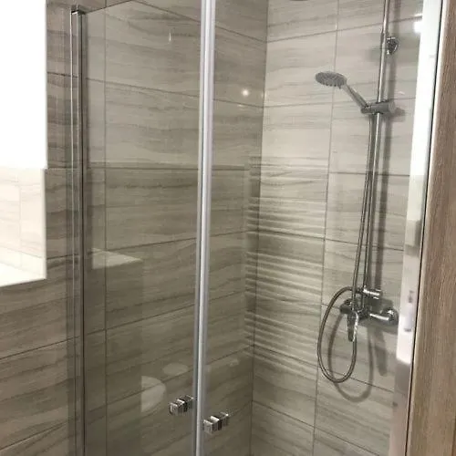 Lobarat Panzio * Cserszegtomaj