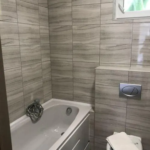 Lobarat Panzio Bed & Breakfast Cserszegtomaj